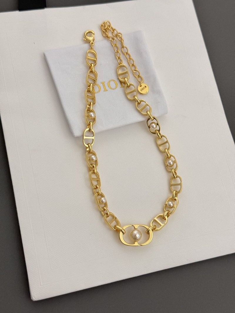 chr1st1an D10r necklaces